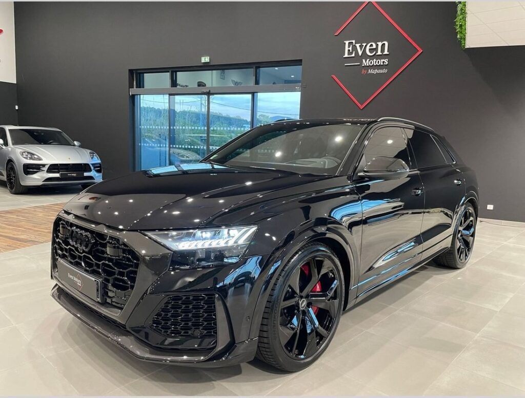 AUDI RS Q8