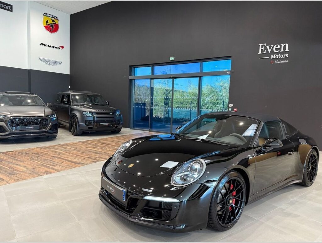 PORSCHE 911 TYPE 991 TARGA