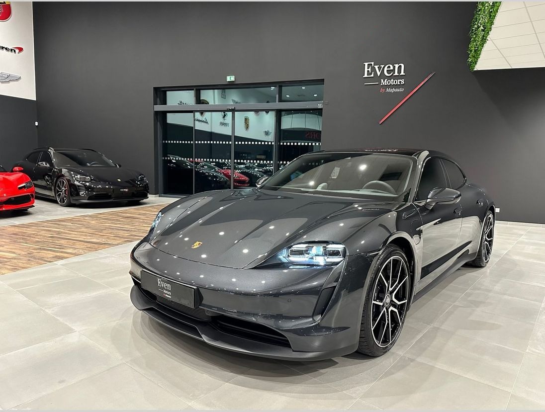 PORSCHE TAYCAN SPORT TURISMO
